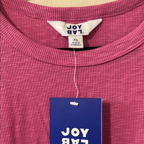 JoyLab Ribbed Cropped Tank Top - Picture 2 of 3